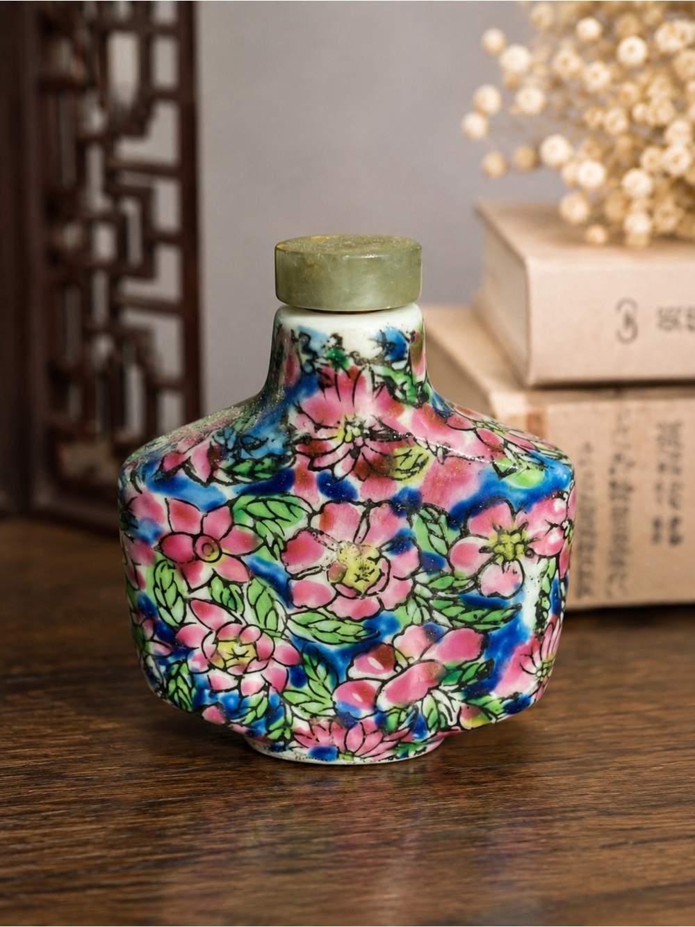 Vintage Chinese Porcelain Snuff Bottle Hand Painted Floral‎ Jade Stopper 2.5”